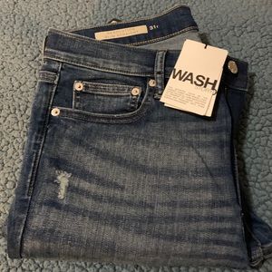 Gap Resolution Slim Straight Jean